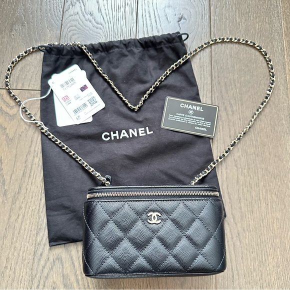 CHANEL Black Vanity 22C Quilted Caviar Leather - Picture 1 of 16